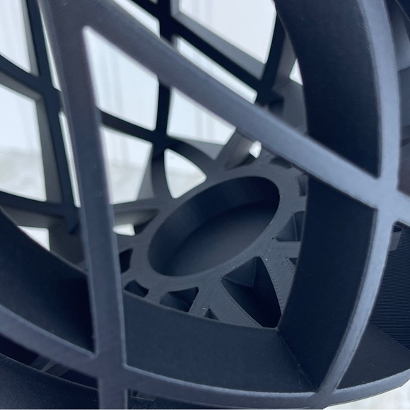 Modern Vase, The Vukan Vase, Flower Vase, Dried Flowers - Picture 7 of 7